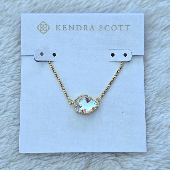 Kendra Scott Jewelry - Kendra Scott "Tess" Dichroic Glass🪟 Pendant Necklace - NWT